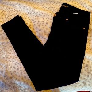 Michael Kors Women’s Black Skinny Jeans Size 10 Large Black.